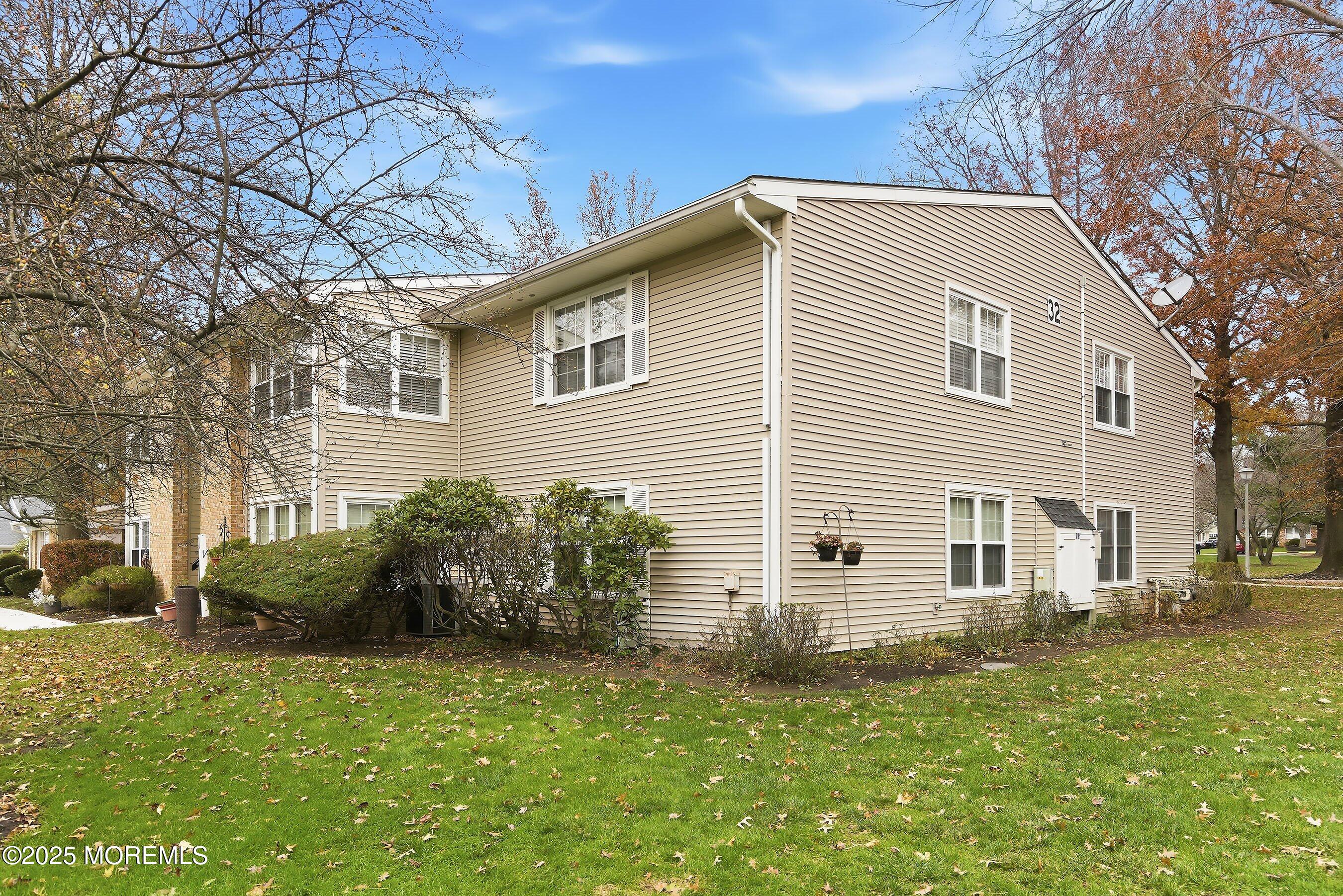 7 Boxwood Terrace Red Bank NJ 07701