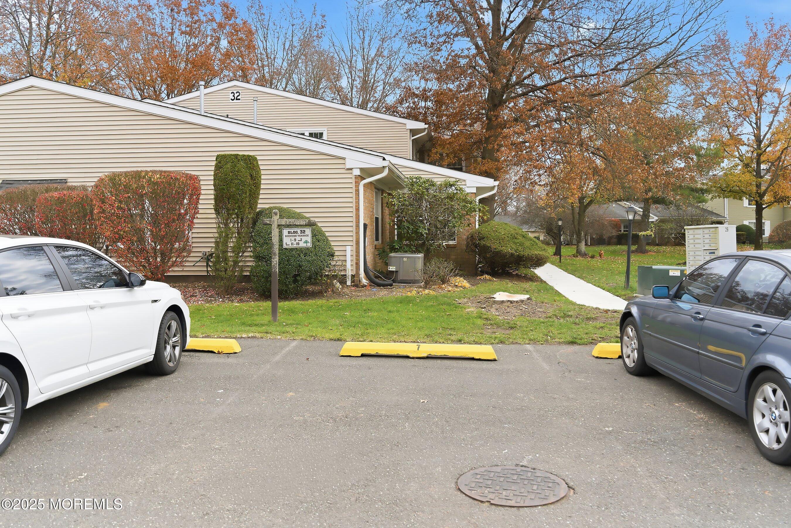 7 Boxwood Terrace Red Bank NJ 07701