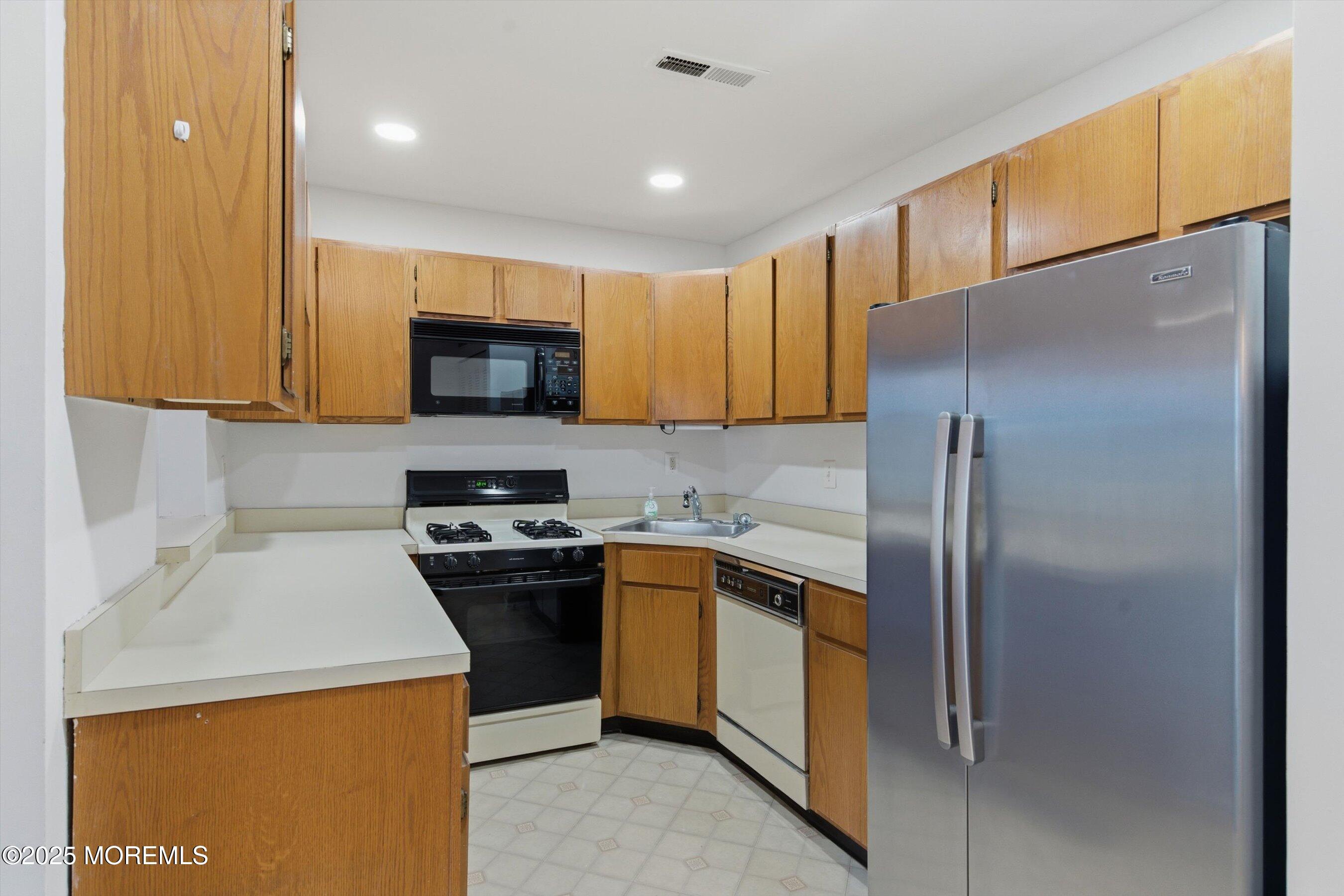 7 Boxwood Terrace Red Bank NJ 07701