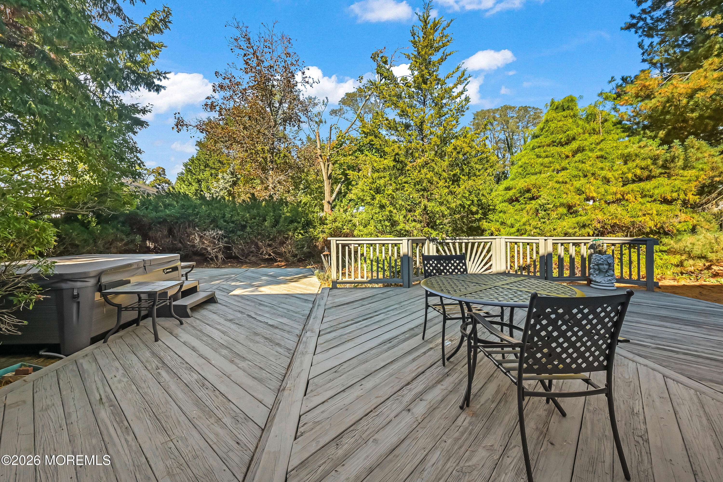 1 Sutton Place Hazlet NJ 07730