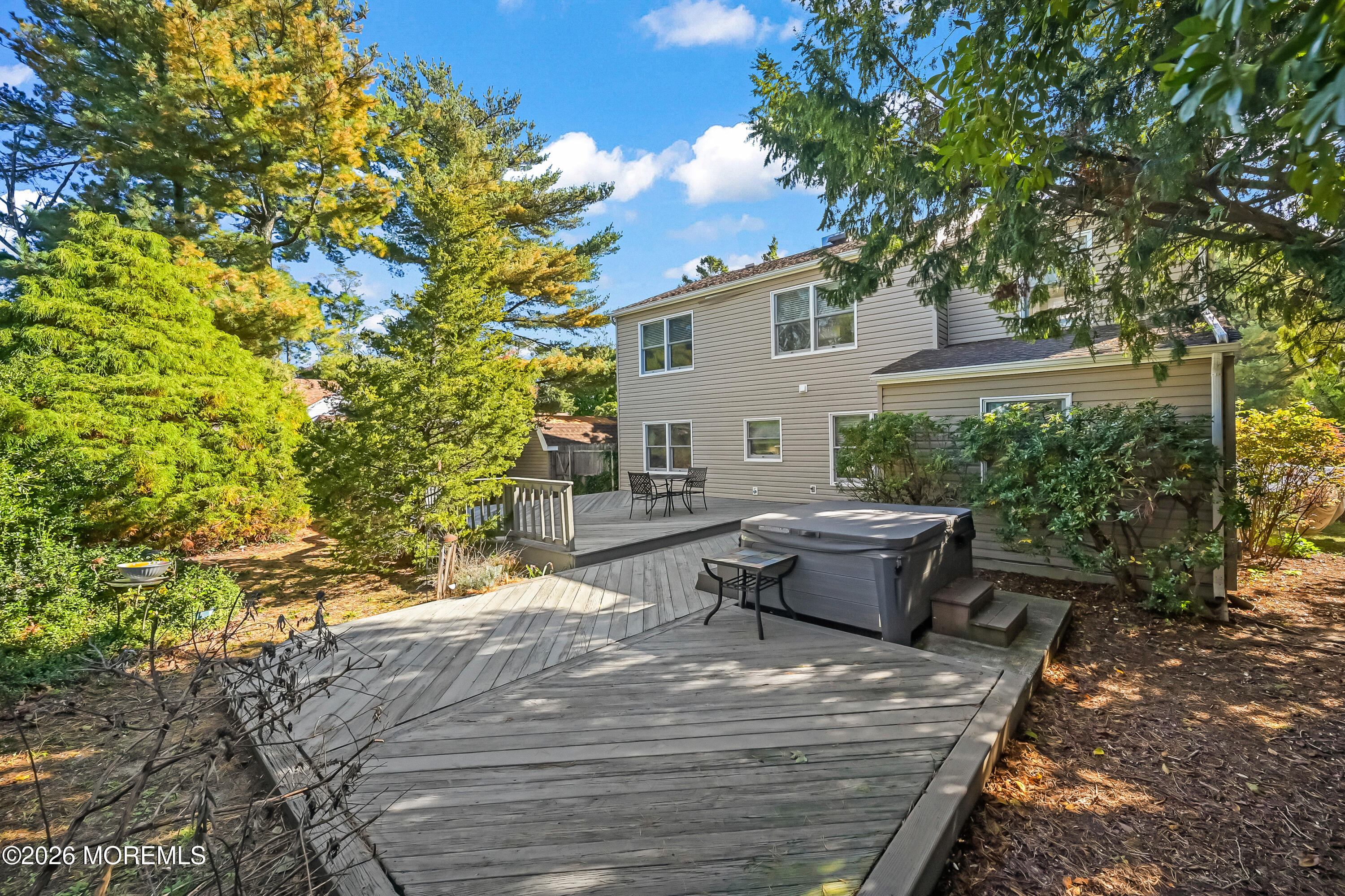 1 Sutton Place Hazlet NJ 07730