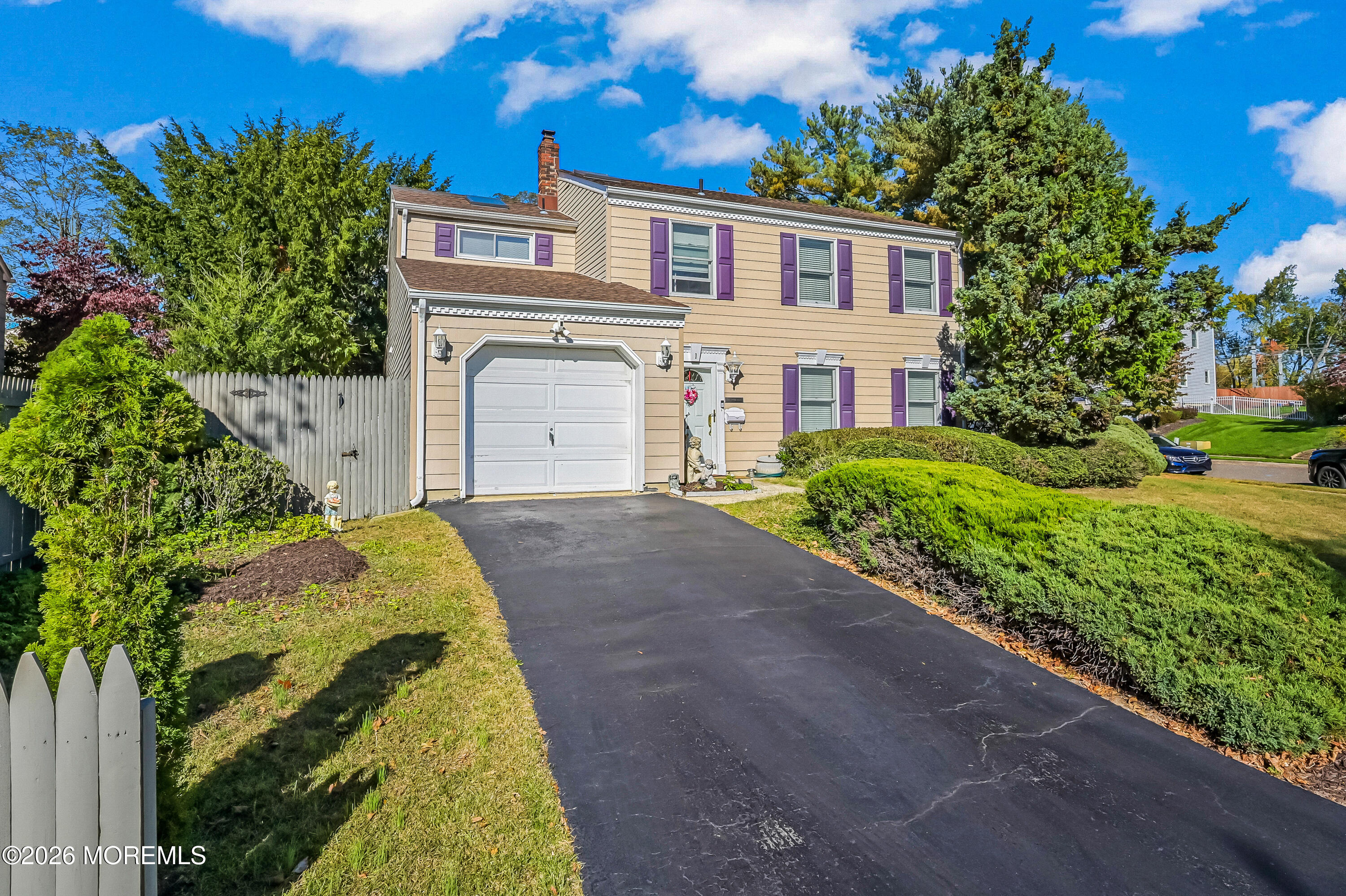 1 Sutton Place Hazlet NJ 07730