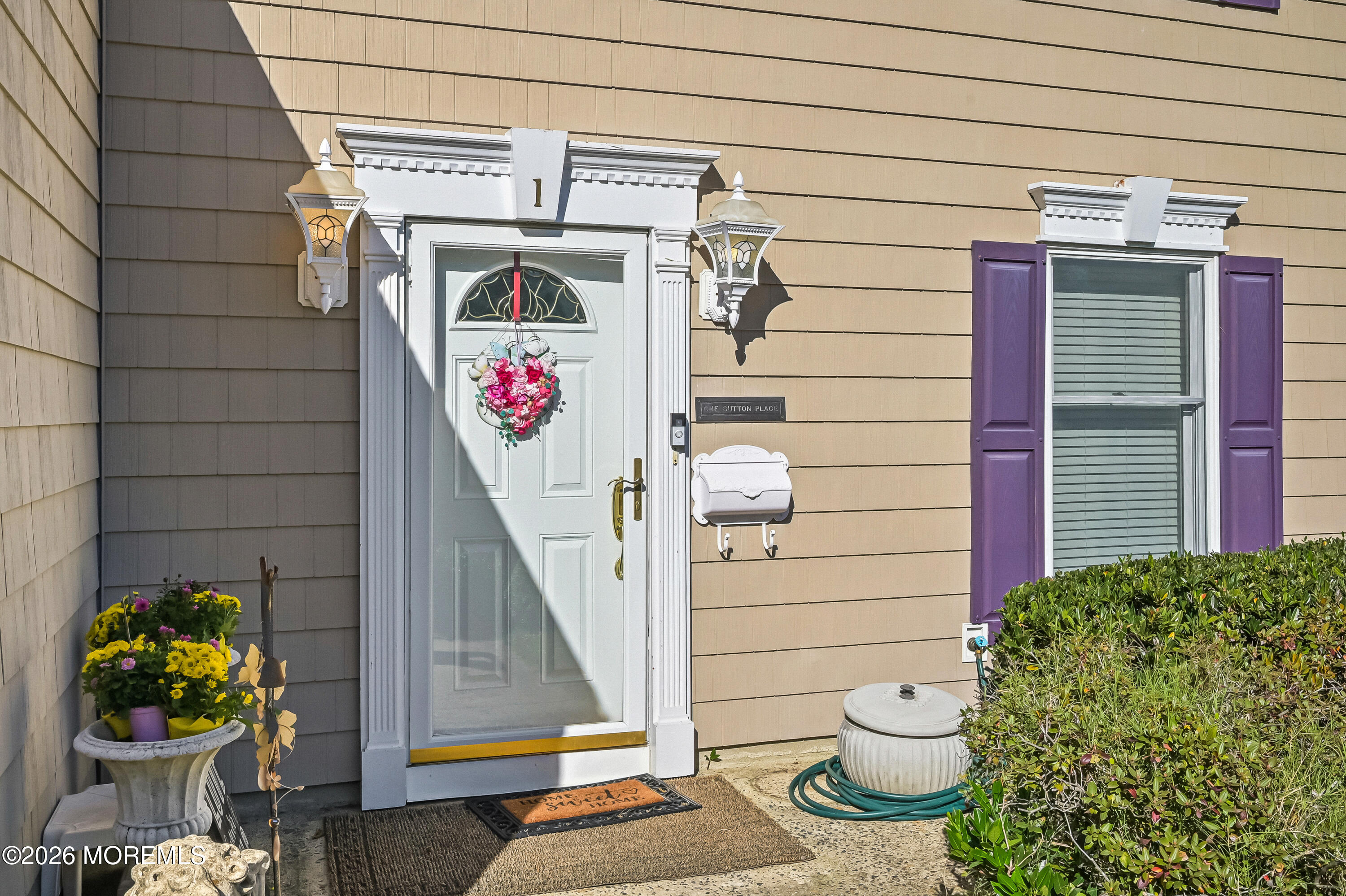 1 Sutton Place Hazlet NJ 07730