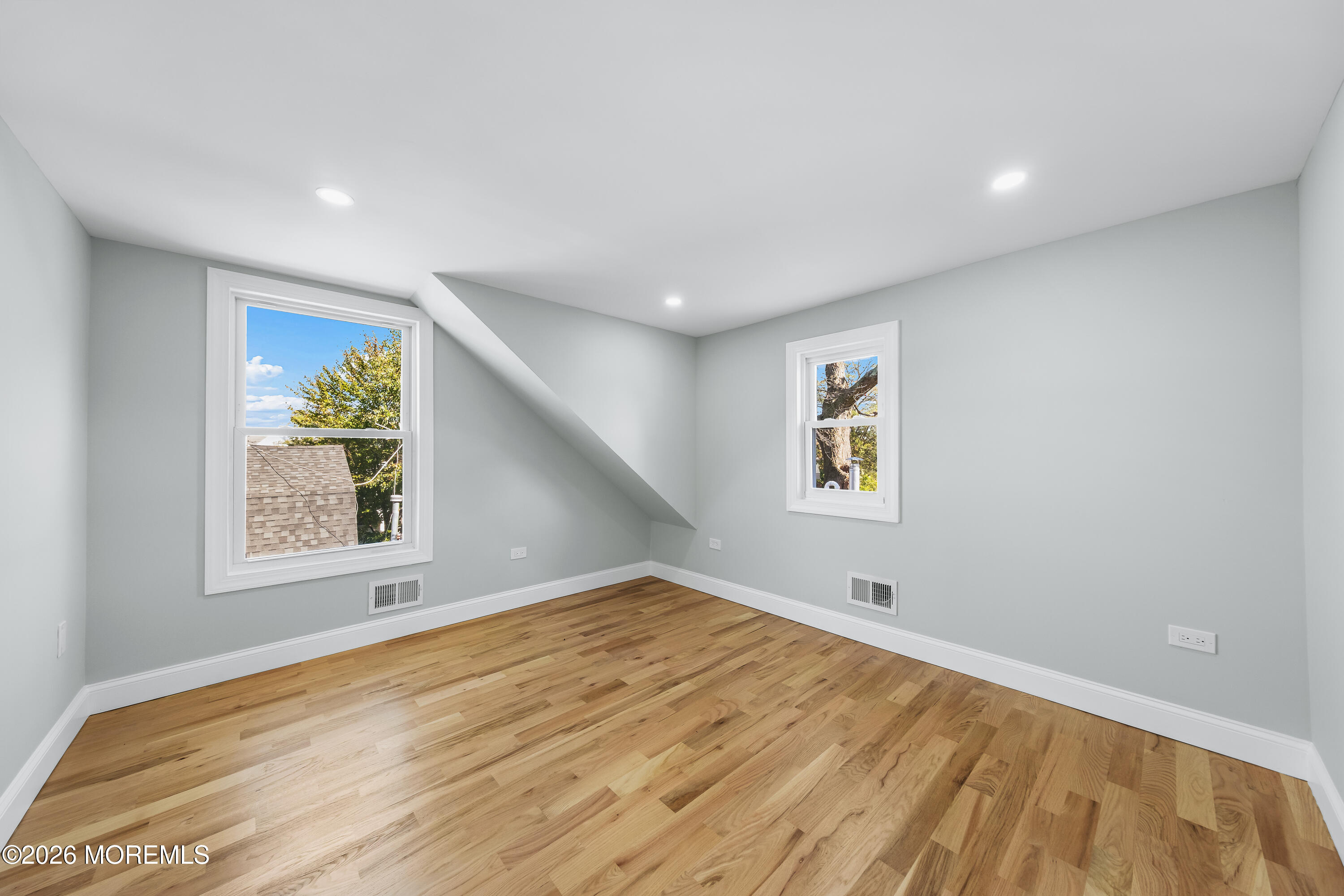 18 Campview Avenue Keansburg NJ 07734