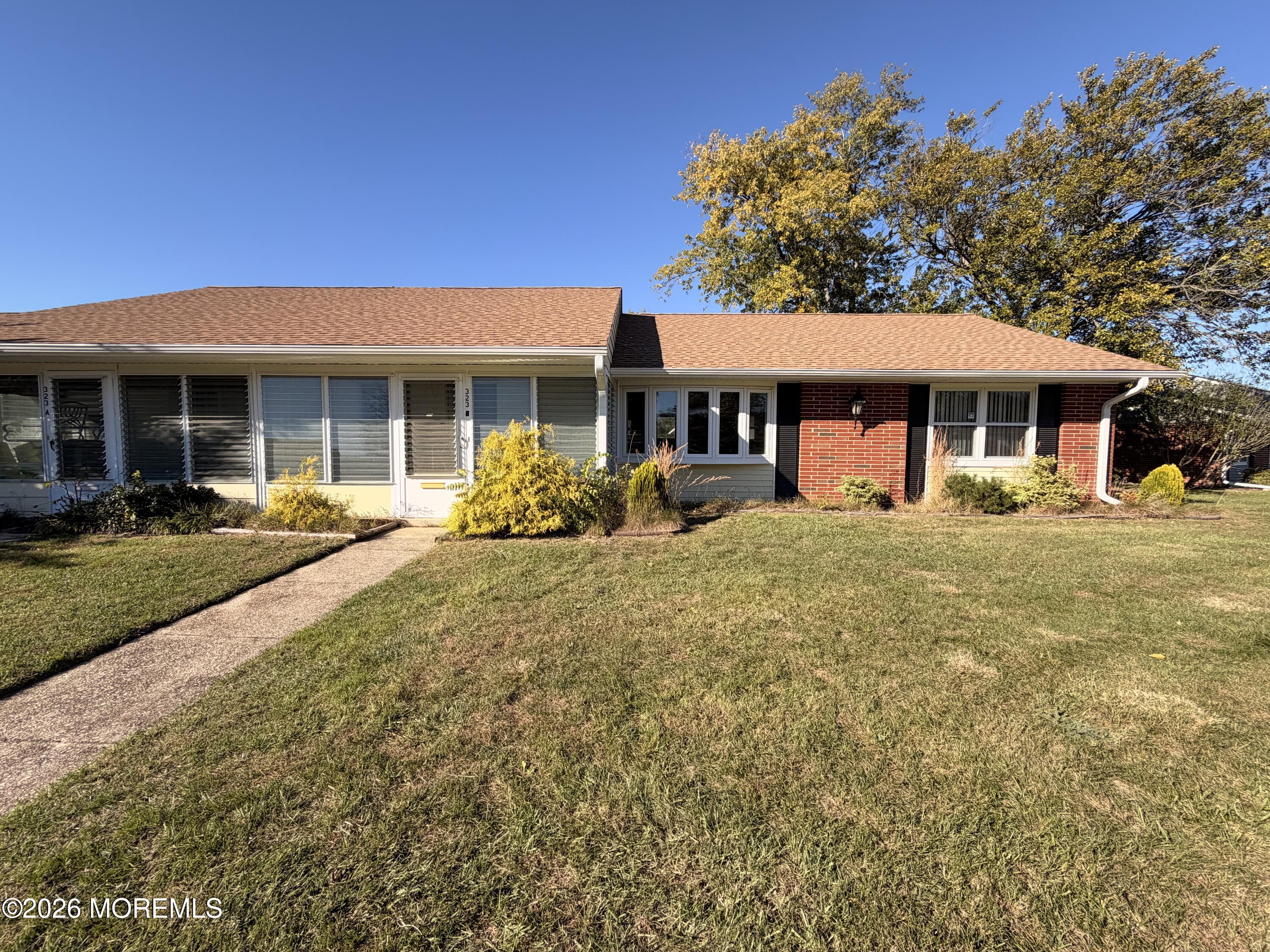 323B Coventry Court Lakewood NJ 08701