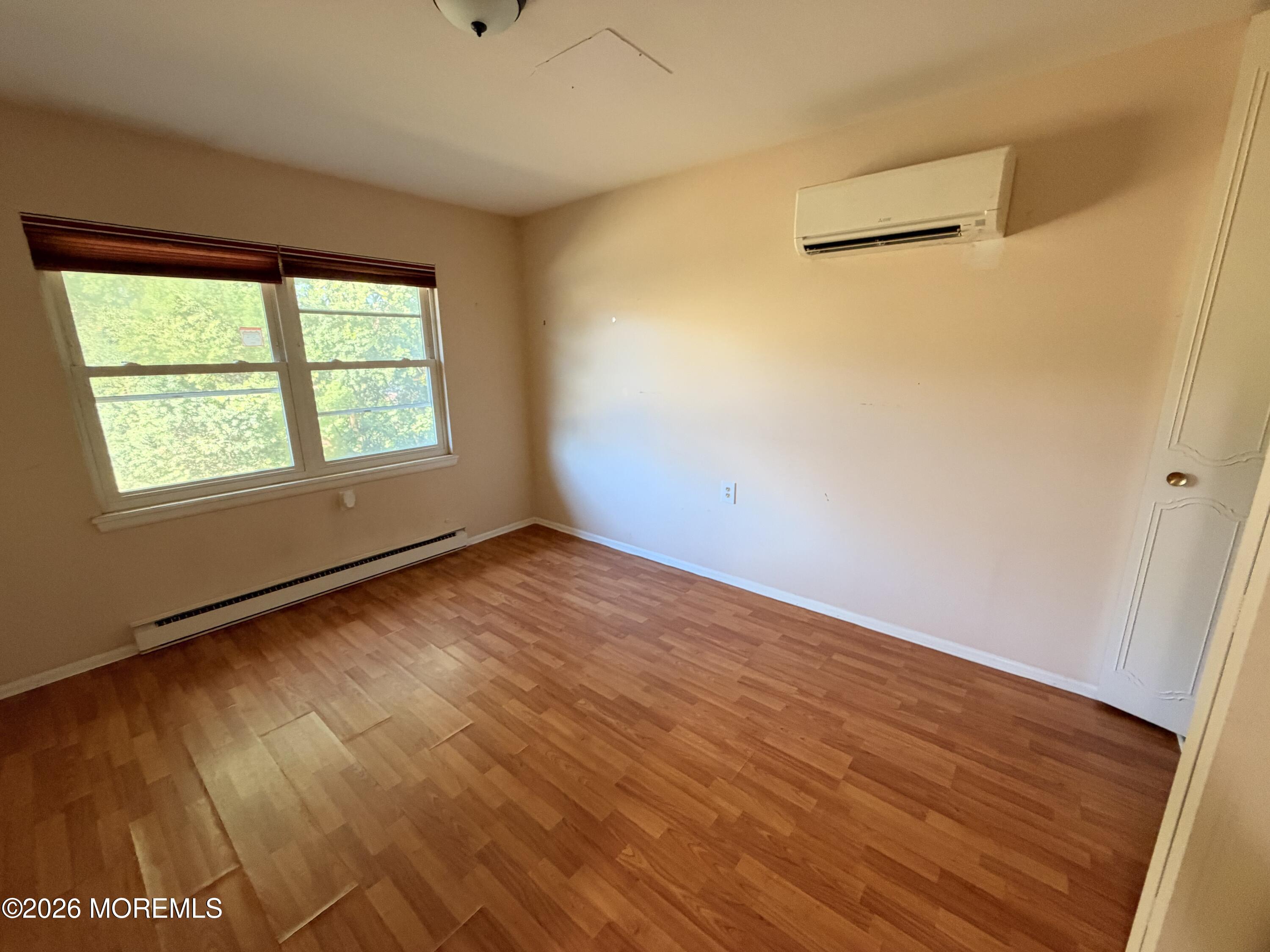 323B Coventry Court Lakewood NJ 08701