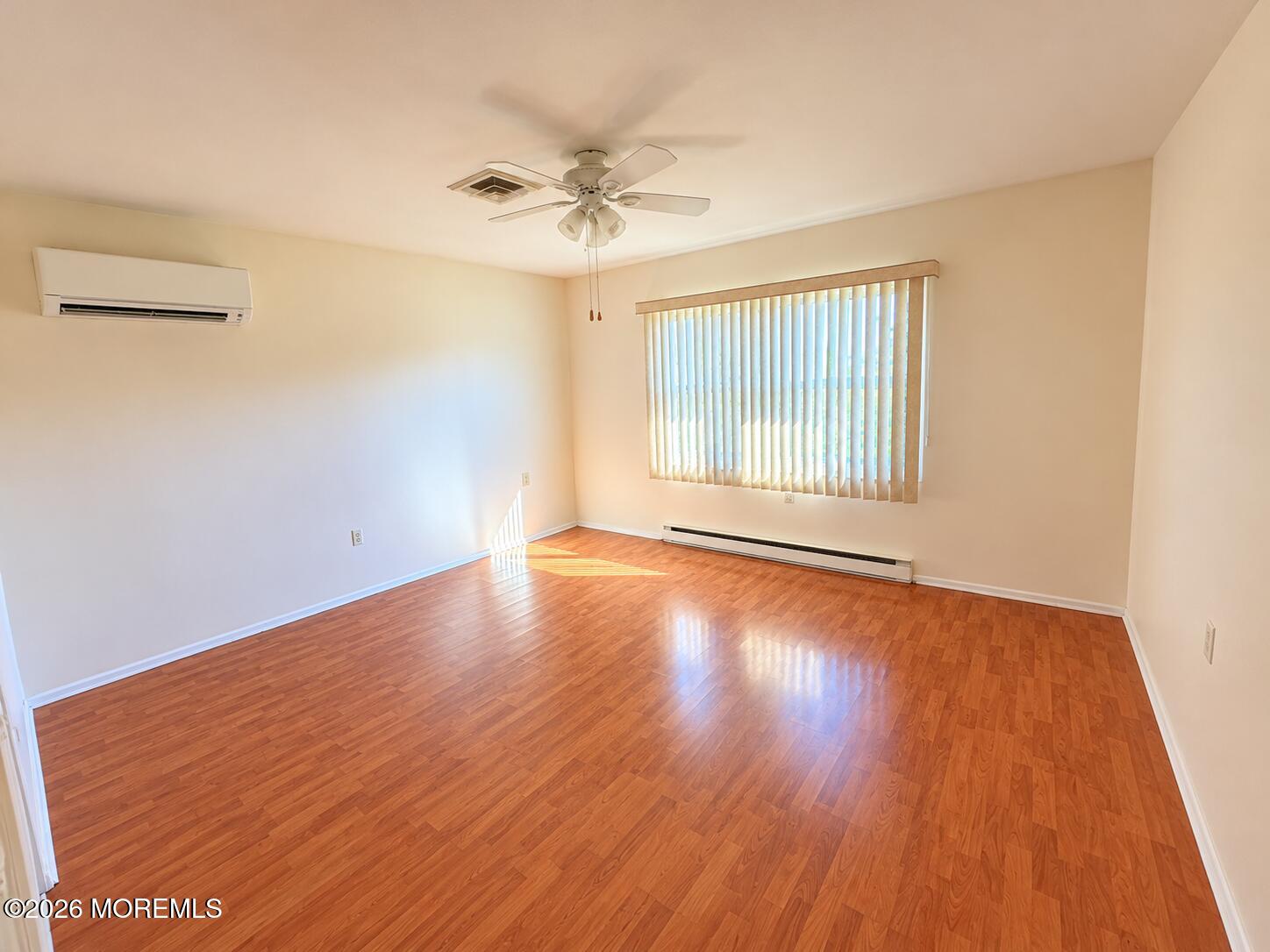 323B Coventry Court Lakewood NJ 08701