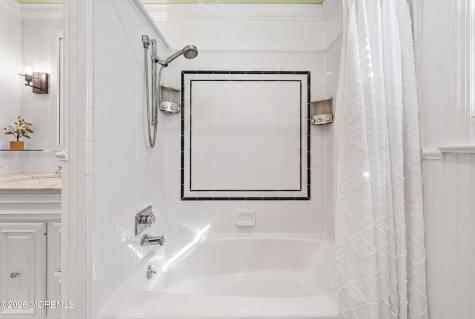 97 Beacon Hill Road Califon NJ 07830
