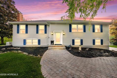 97 Beacon Hill Road Califon NJ 07830