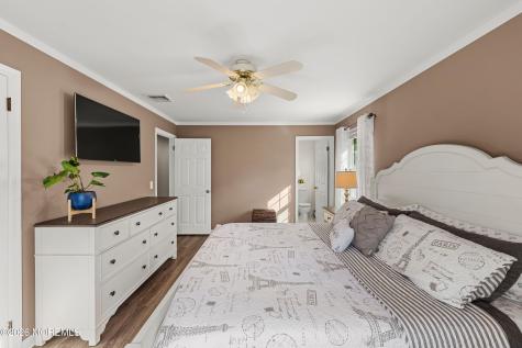 97 Beacon Hill Road Califon NJ 07830