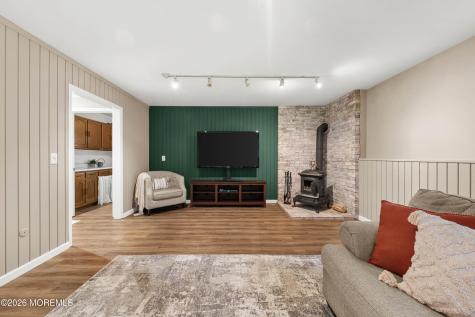 97 Beacon Hill Road Califon NJ 07830