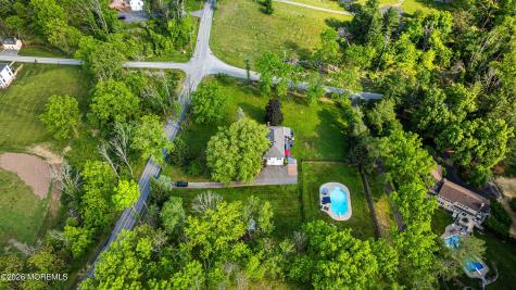 97 Beacon Hill Road Califon NJ 07830
