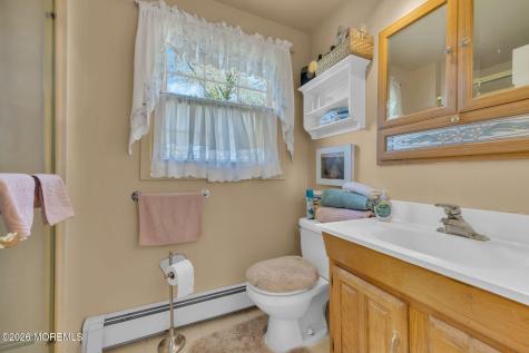 37 Faith Lane Aberdeen NJ 07747
