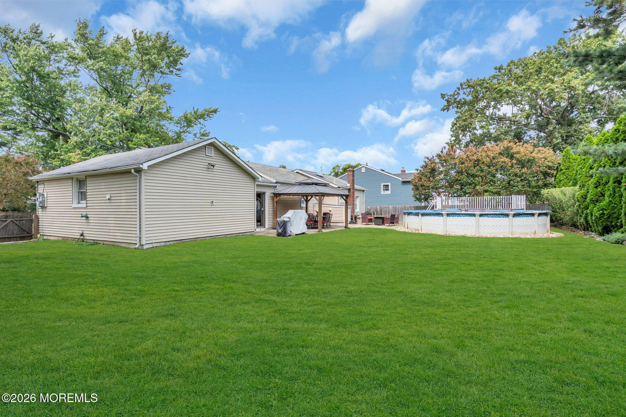 149 11th Street Belford NJ 07718