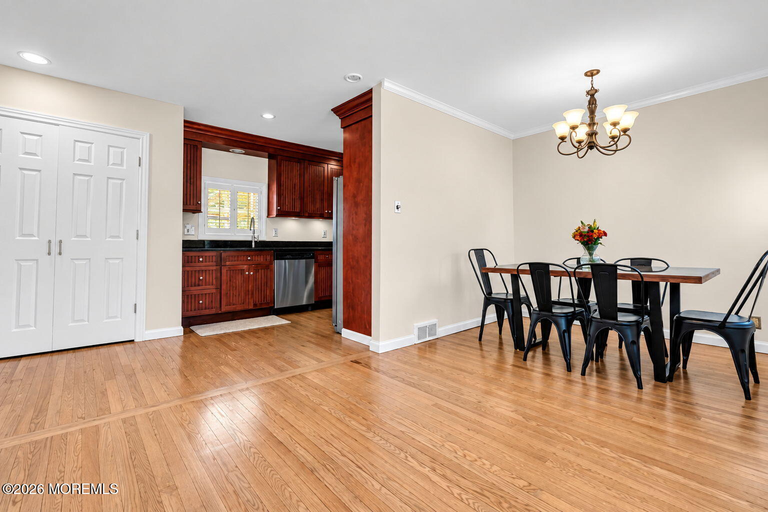 149 11th Street Belford NJ 07718
