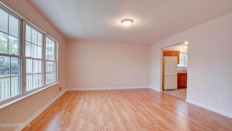 109 Woodland Drive Aberdeen NJ 07747