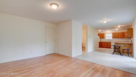 109 Woodland Drive Aberdeen NJ 07747