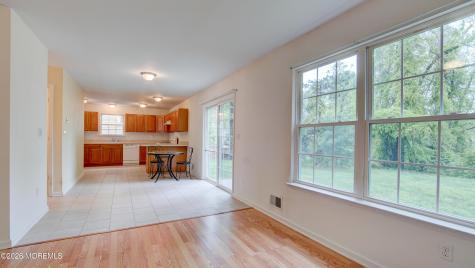 109 Woodland Drive Aberdeen NJ 07747