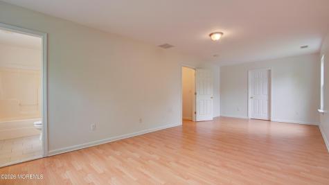 109 Woodland Drive Aberdeen NJ 07747