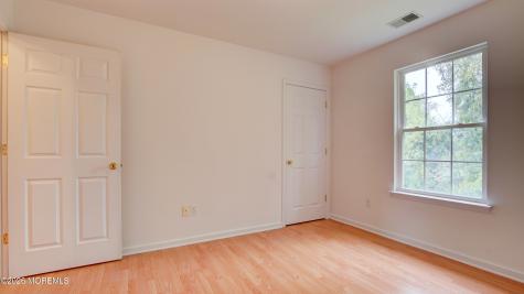 109 Woodland Drive Aberdeen NJ 07747