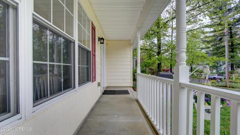 109 Woodland Drive Aberdeen NJ 07747