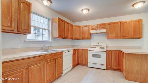 109 Woodland Drive Aberdeen NJ 07747
