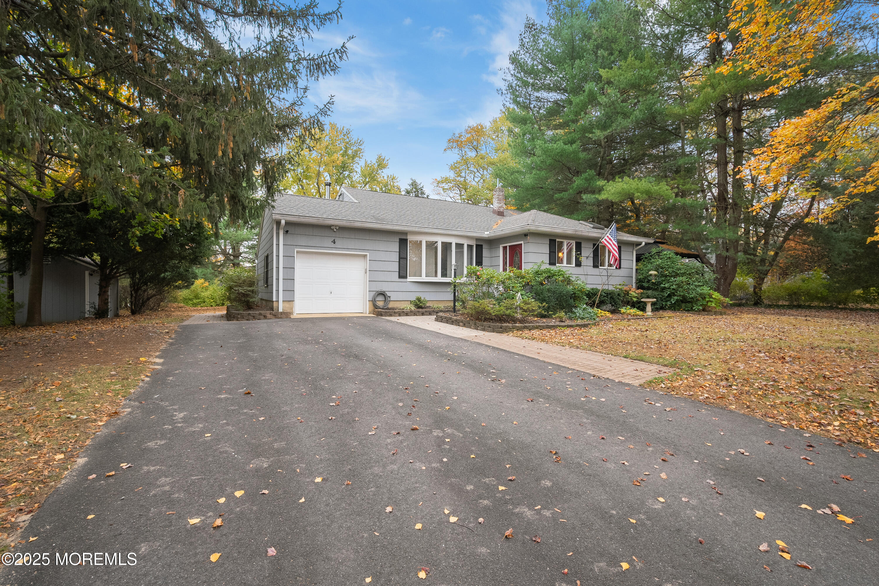 Middletown NJ, 4 Coral Place