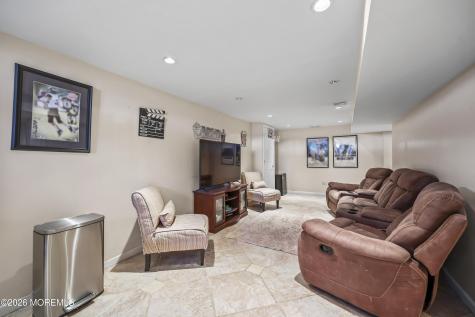 17 Sun Hollow Road Howell NJ 07731