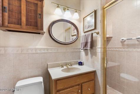 204 Dutch Lane Road Freehold NJ 07728