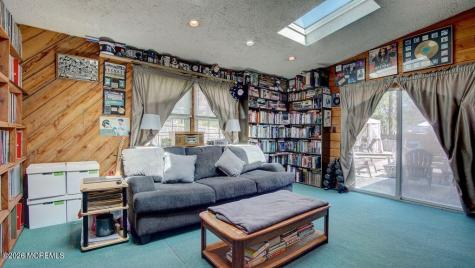 8 Darby Road Marlboro NJ 07746