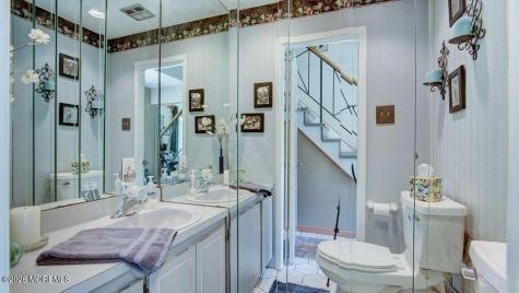 8 Darby Road Marlboro NJ 07746