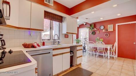 8 Darby Road Marlboro NJ 07746