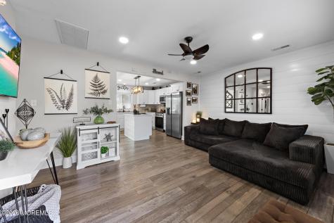 139 Bosun Avenue Manahawkin NJ 08050