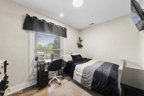 139 Bosun Avenue Manahawkin NJ 08050