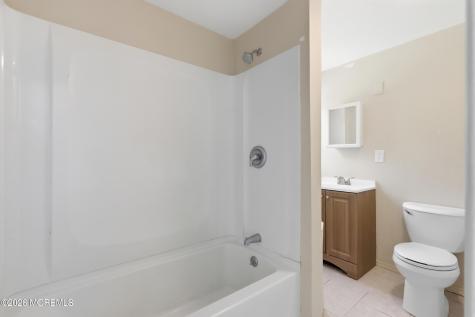 14 Woodridge Avenue Toms River NJ 08755