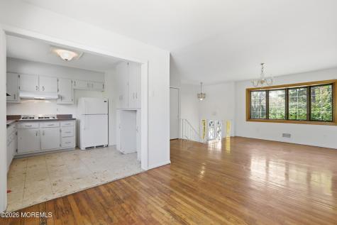 14 Woodridge Avenue Toms River NJ 08755