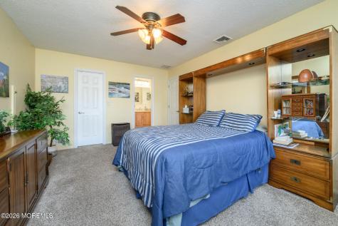 10 Eric Drive Howell NJ 07731