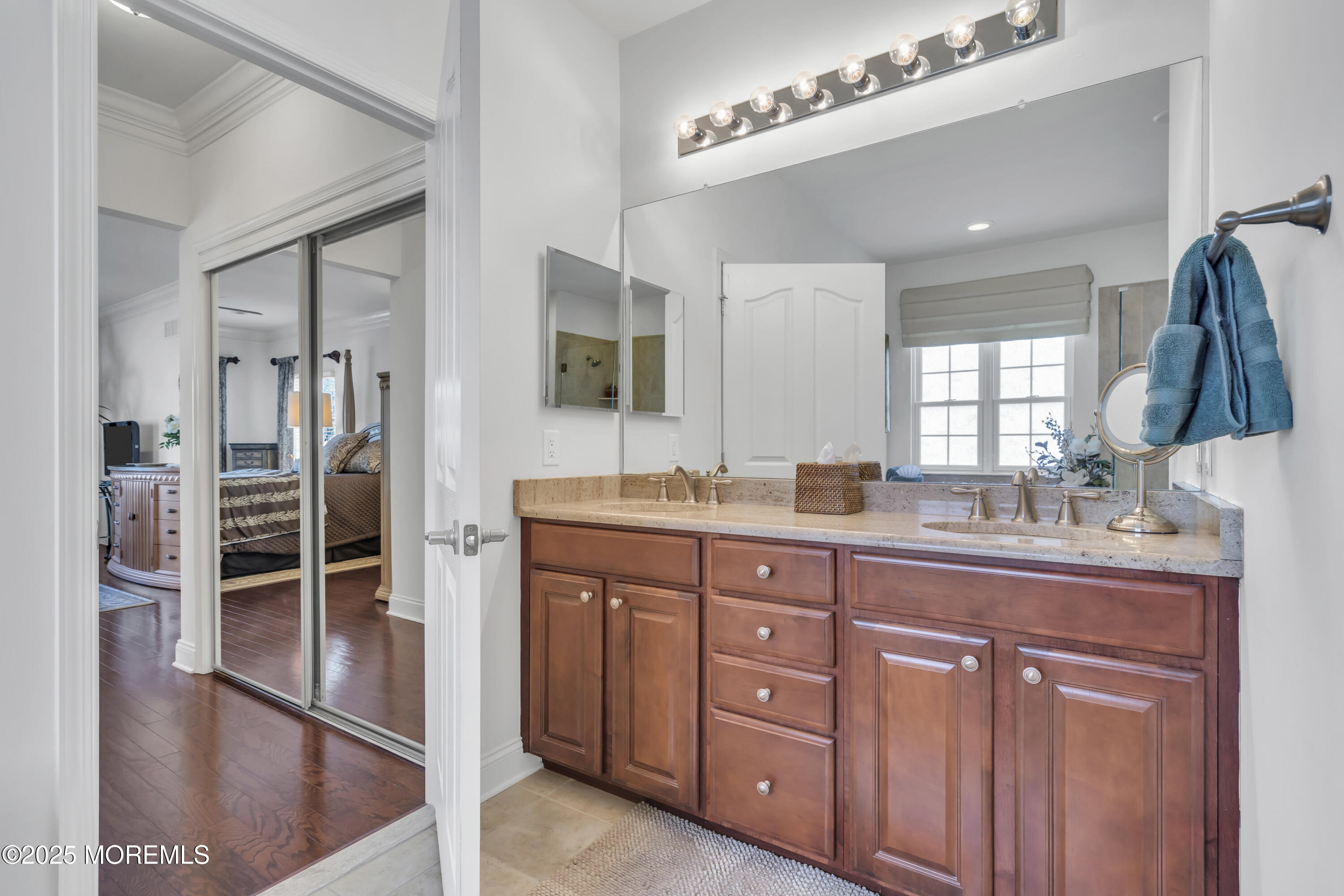 11 Beach Haven Way Waretown NJ 08758