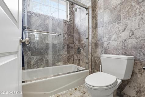 10 New York Avenue Lakewood NJ 08701