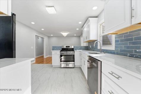 629 W Commodore Boulevard Jackson NJ 08527