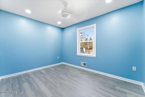 629 W Commodore Boulevard Jackson NJ 08527