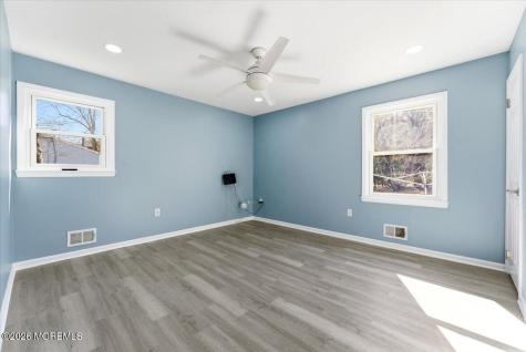 629 W Commodore Boulevard Jackson NJ 08527