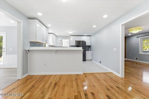 629 W Commodore Boulevard Jackson NJ 08527