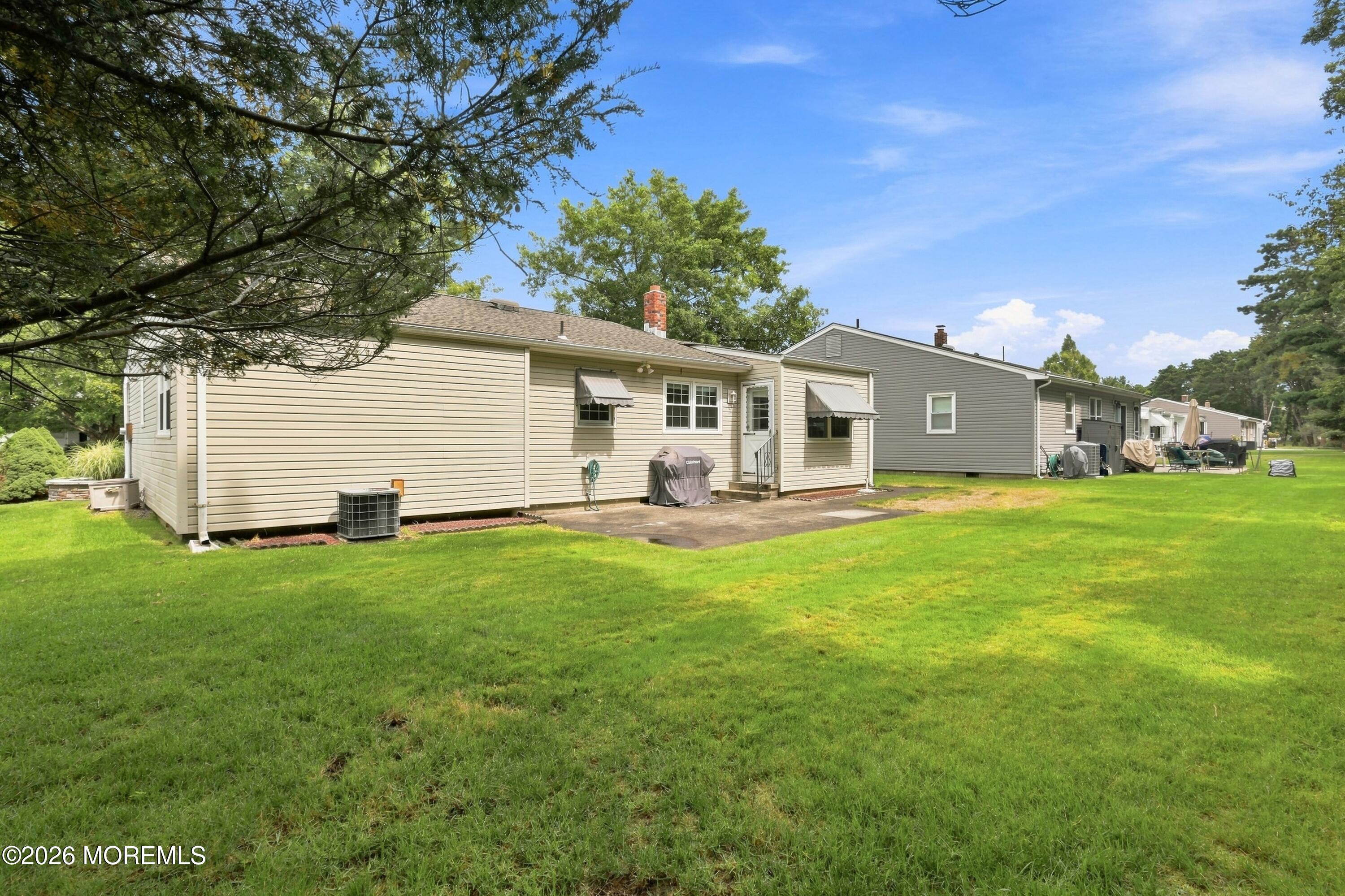 42 Castleton Drive Toms River NJ 08757