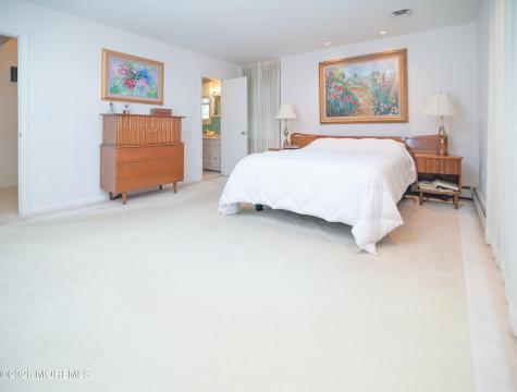 177 Kingfisher Drive Middletown NJ 07748