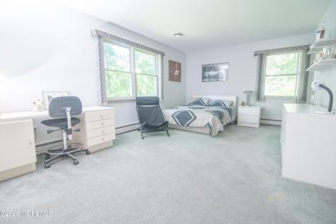 177 Kingfisher Drive Middletown NJ 07748