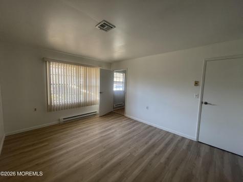 866C Inverness Court Lakewood NJ 08701