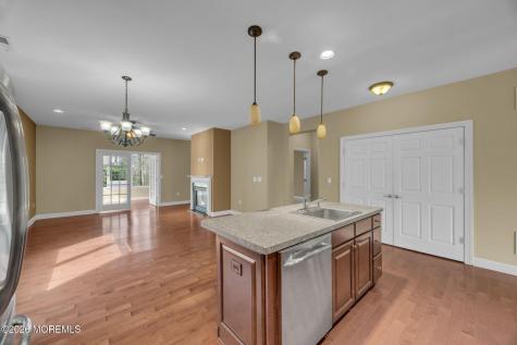 37 Kingston Drive Jackson NJ 08527