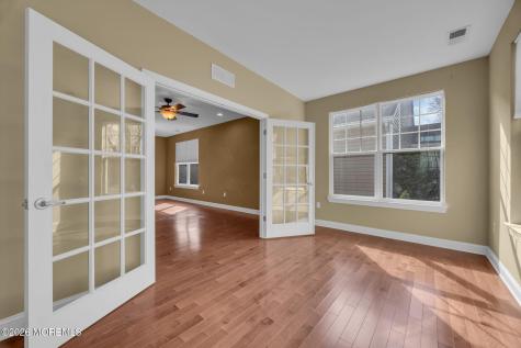37 Kingston Drive Jackson NJ 08527