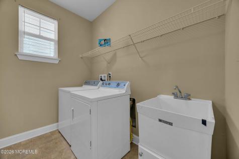 37 Kingston Drive Jackson NJ 08527